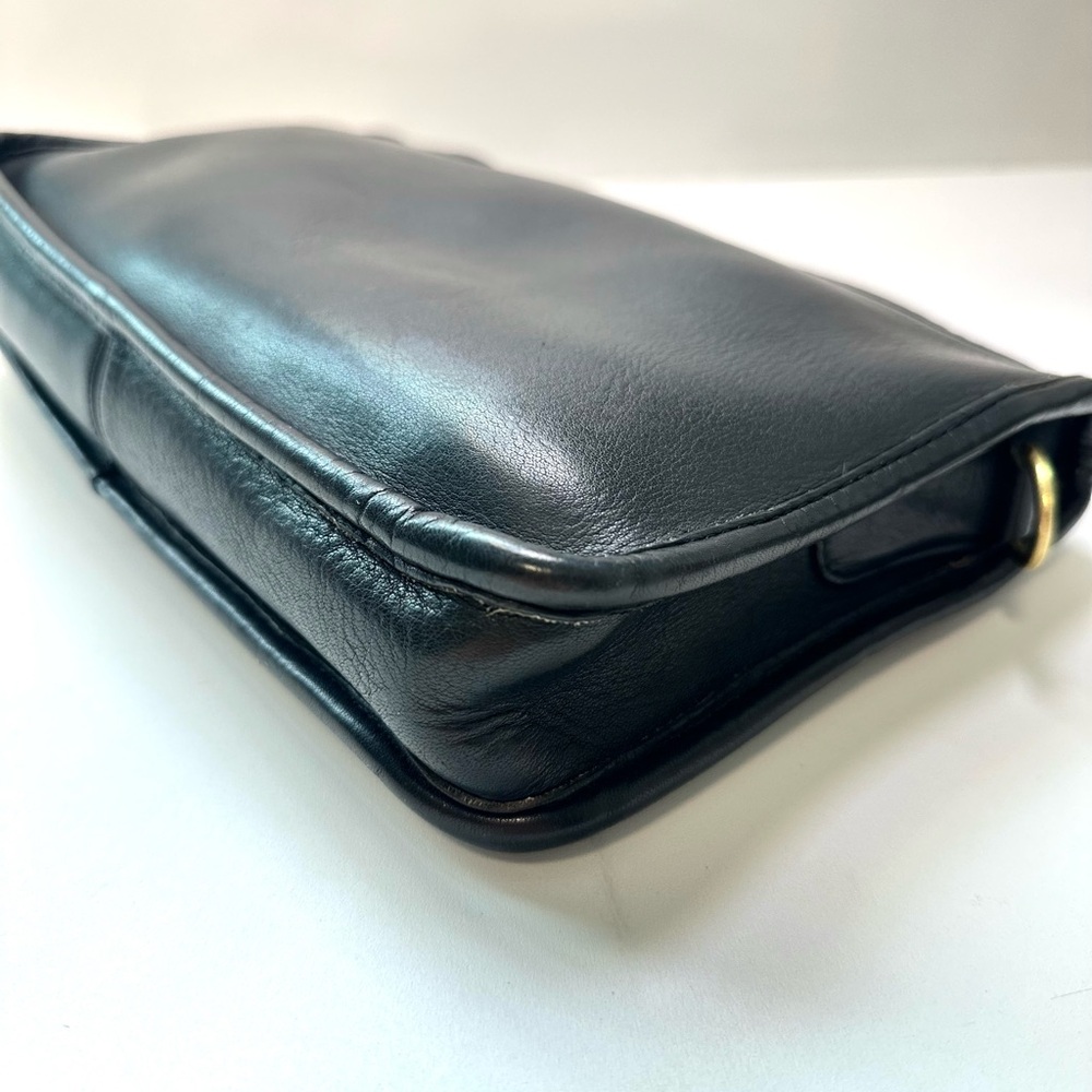 ✅Sold✅ Vintage Coach 1970s NYC Leatherware Basic Shoulder Bag #9455 - Picture 10 of 13